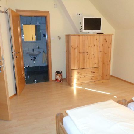 Pension Himmelreich Ternitz Exterior photo